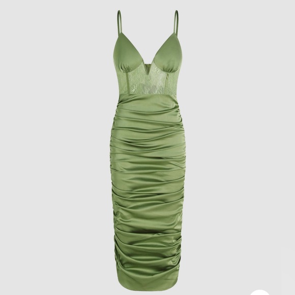 Cider Lace Ruched Midi Green Dress - Picture 1 of 5